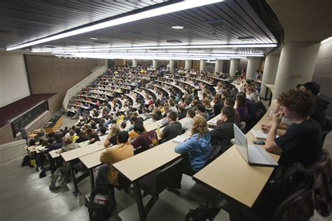 With almost 1000 students enrolled, EECS 280 Programming and Introductory Data Structures, is a core CS class that has grown in popularity. . Eecs 280 umich